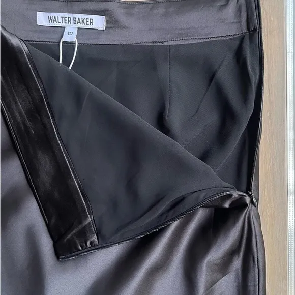 🆕 Walter Baker Daya Black Satin Slip Skirt Size 10