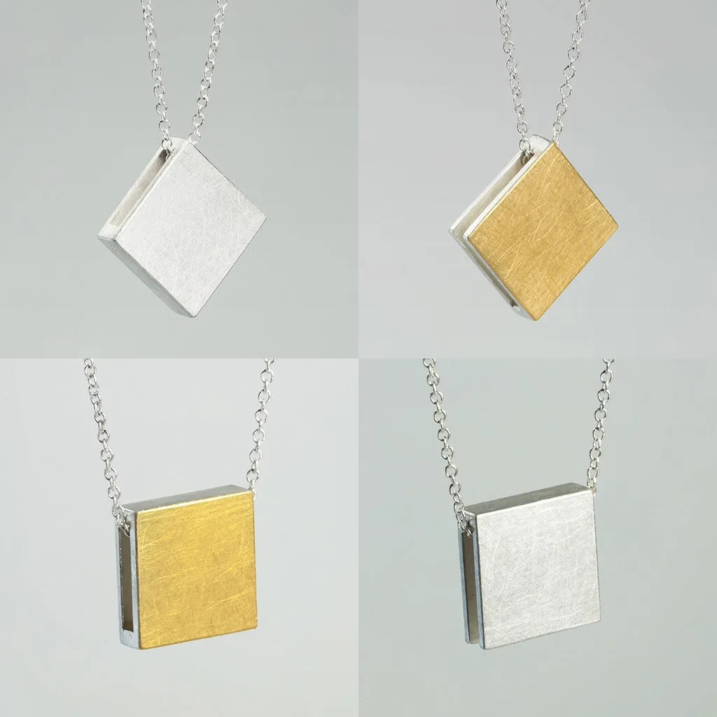 3456∞ N°114 / Double Faced Square Necklace