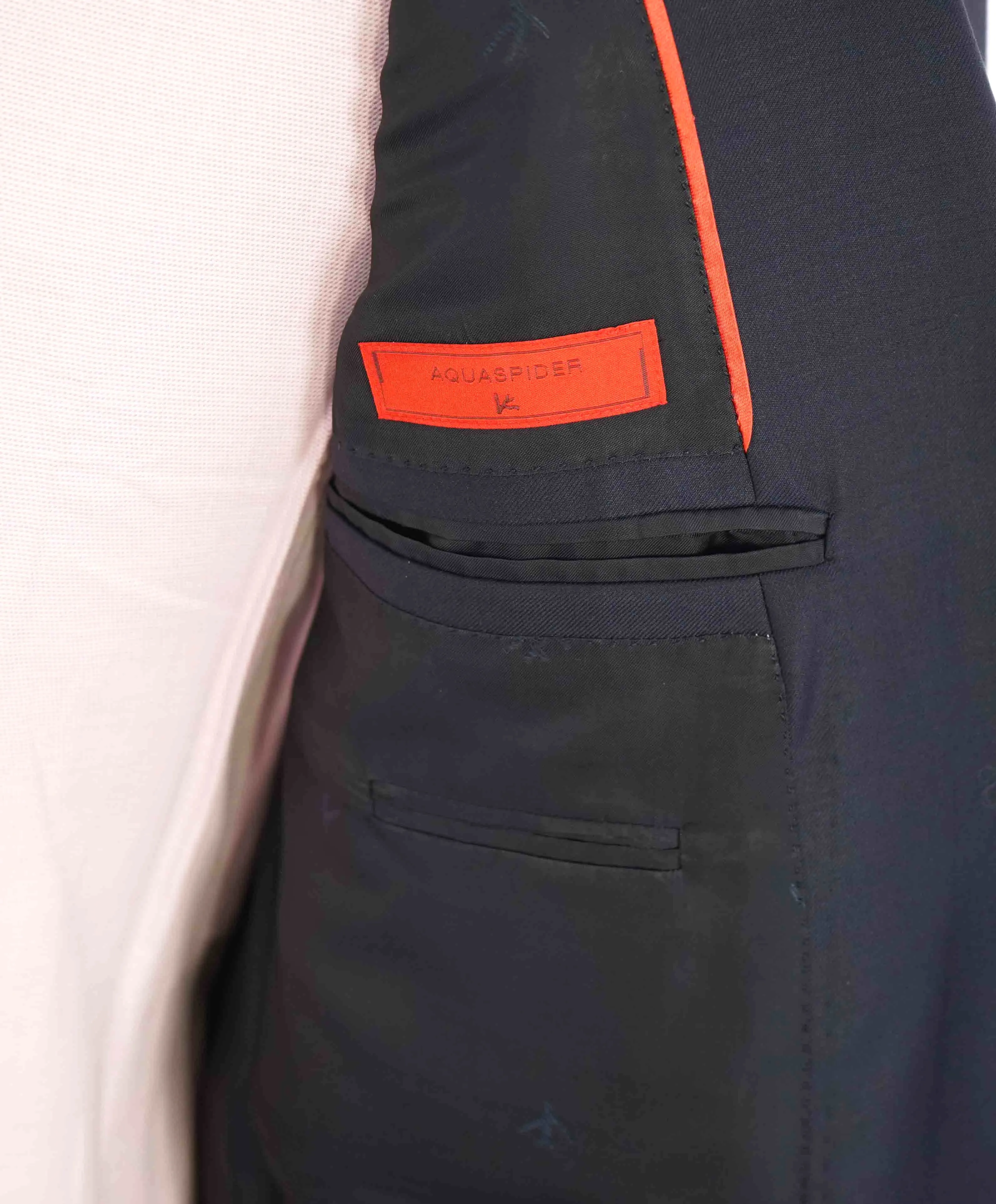$3,750 ISAIA - Navy Blue "AQUASPIDER" *CLOSET STAPLE* Coral Pin Suit - 42R