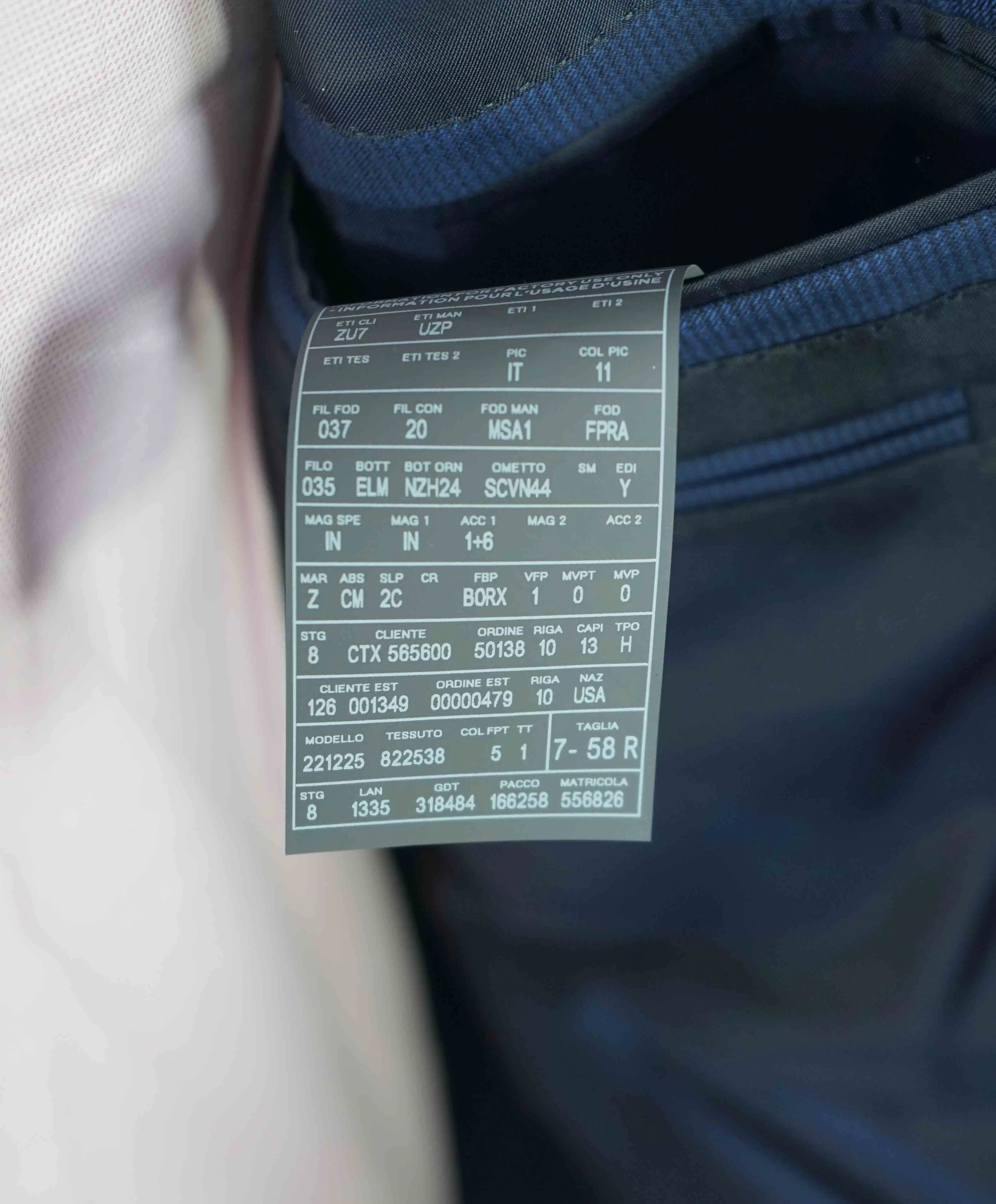 $3,990 ERMENEGILDO ZEGNA - "15 MILMIL 15" Blue Textured Premium Suit - 48R