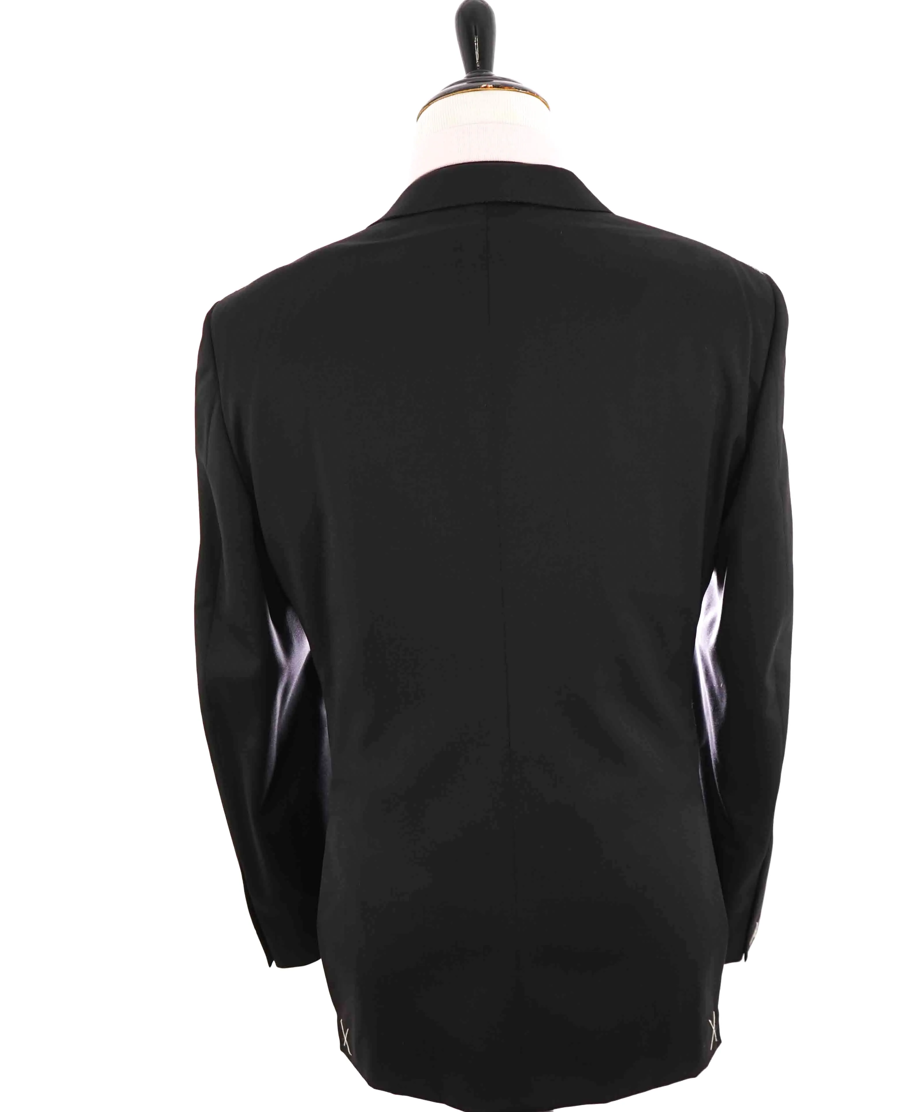$3,995 ERMENEGILDO ZEGNA-"MULTISEASON" Notch Lapel Black Tuxedo-46R 37W