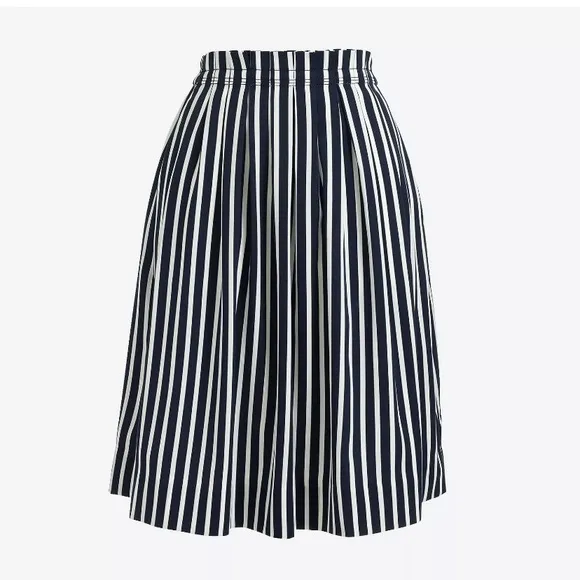 4 J. Crew Merchandile Navy Striped Pleated Skirt