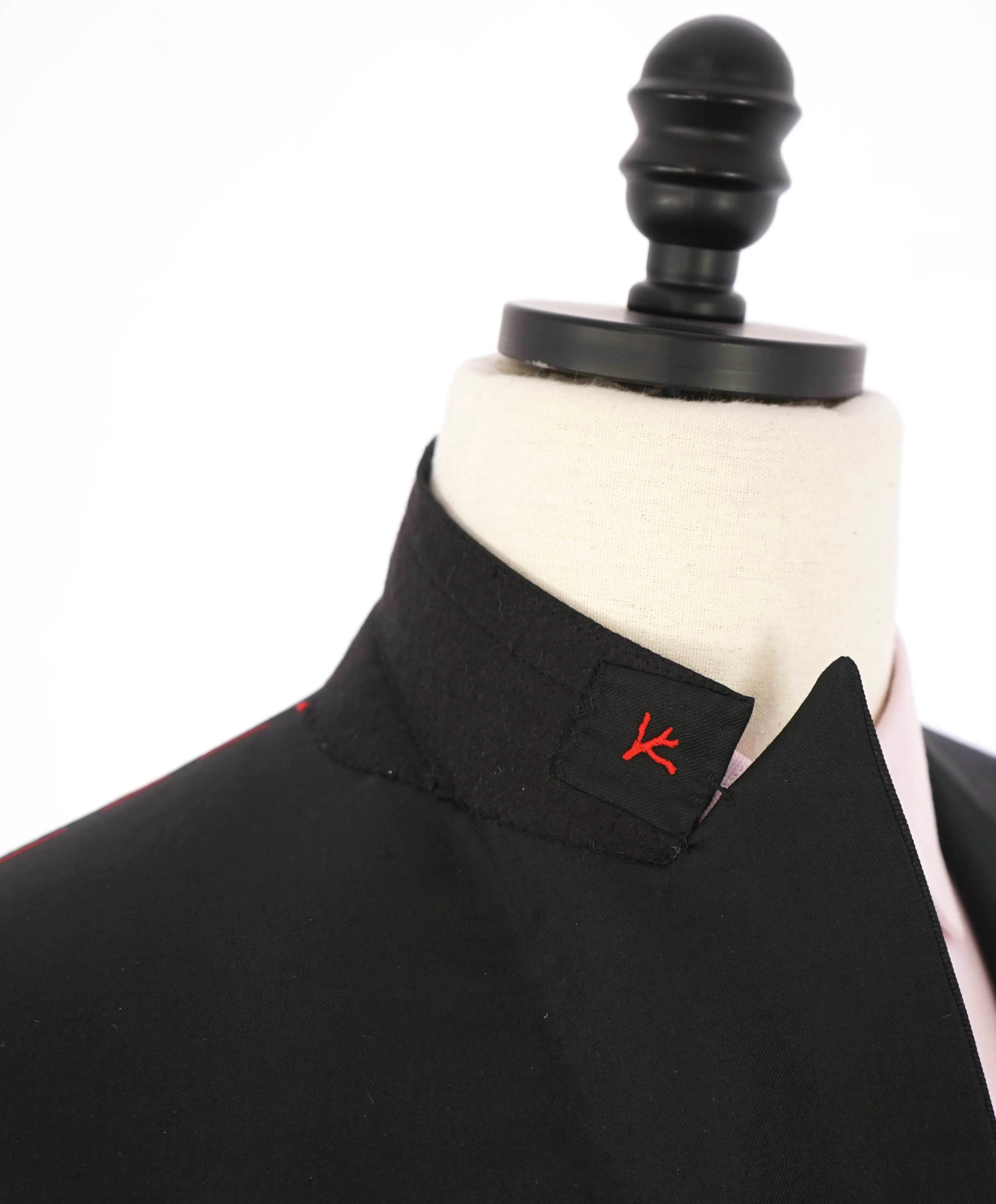 $4,595 ISAIA - "AQUASPIDER" Satin PEAK LAPEL Black Wool Tuxedo - 44R