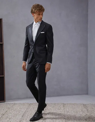 $5,995 BRUNELLO CUCINELLI - Black On Black Wide Peak Lapel Tuxedo Suit - 50R