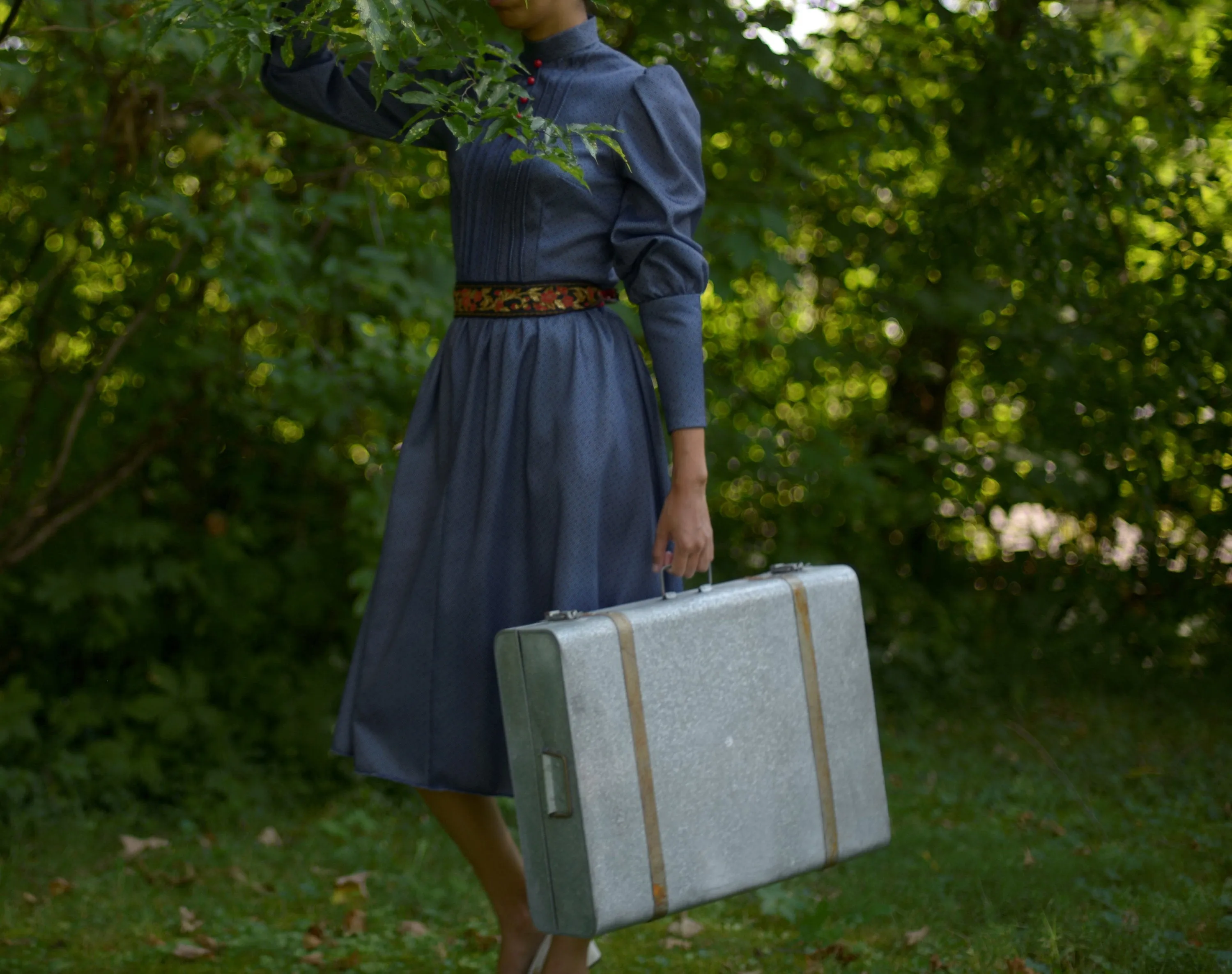 70s handmade mutton sleeve fit and flare midi dress // small-medium