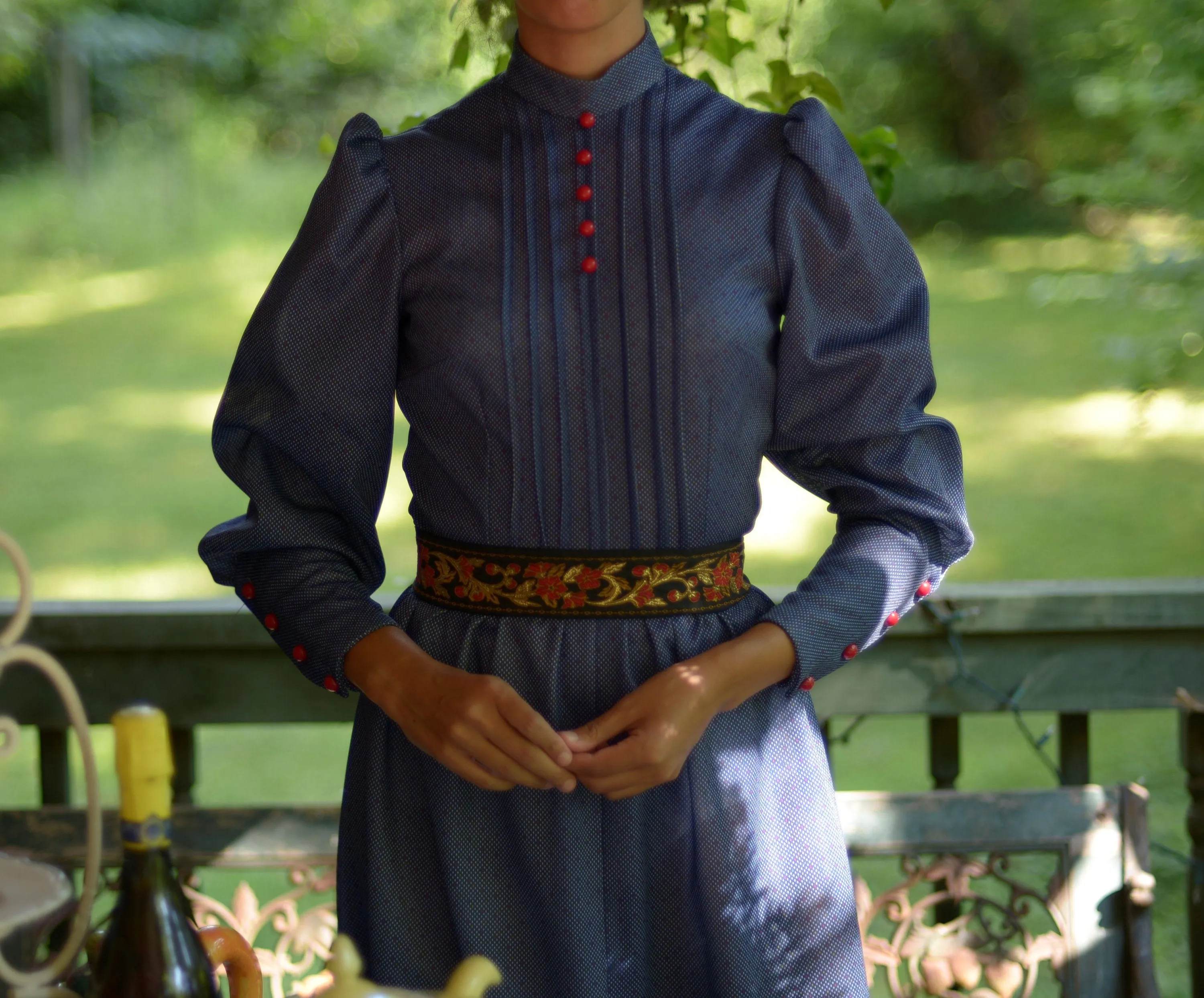70s handmade mutton sleeve fit and flare midi dress // small-medium