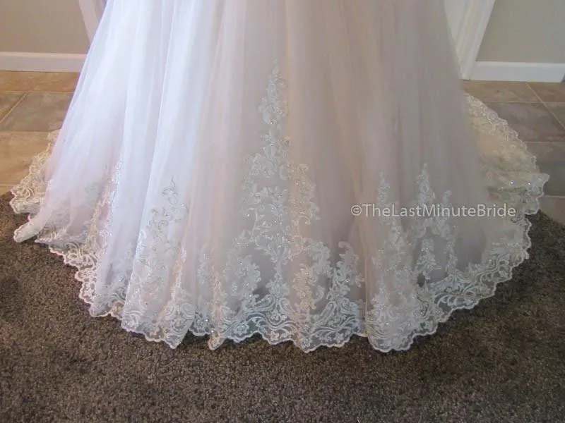Allure Bridals 9325 size 16