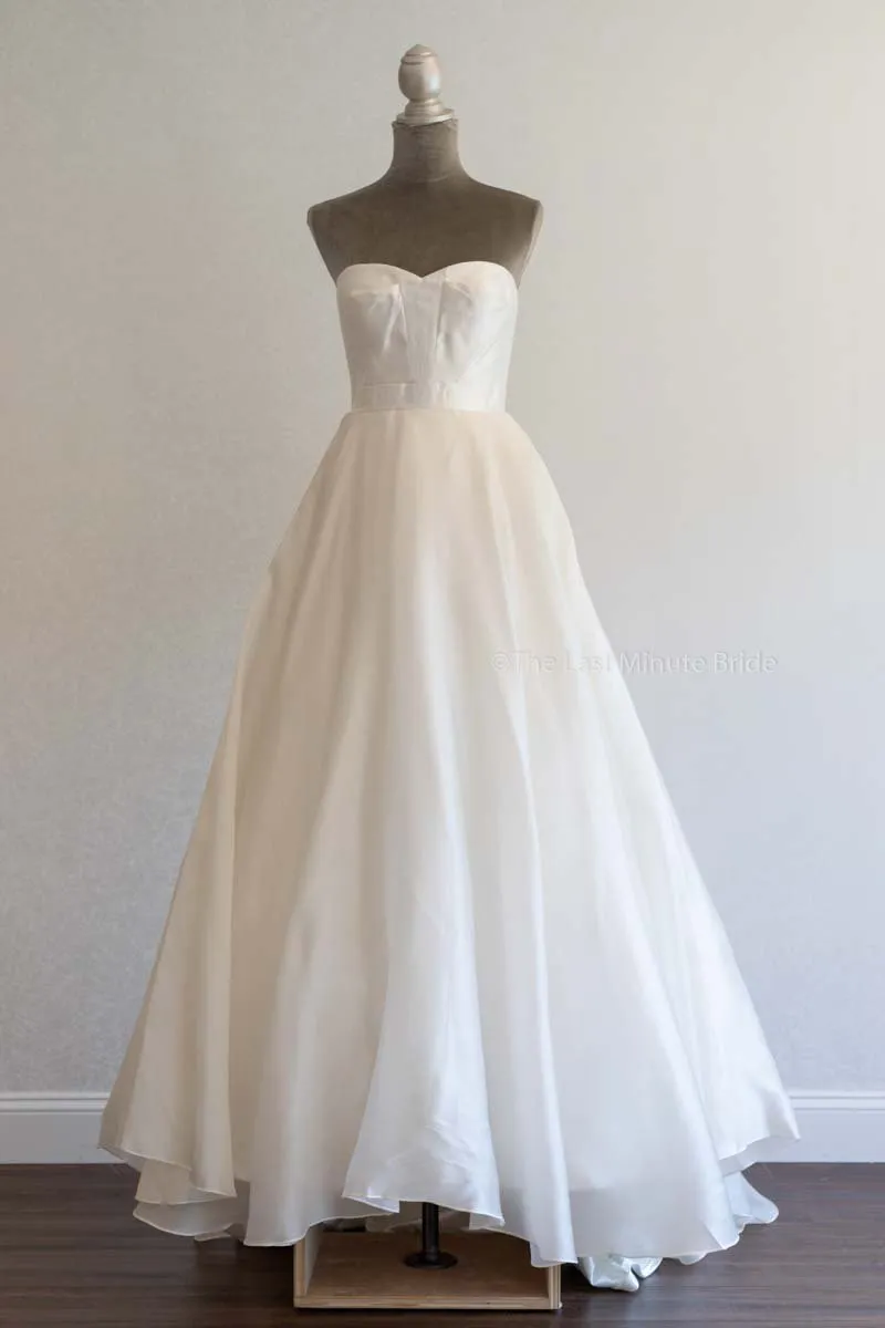 Amaline Vitale Lola