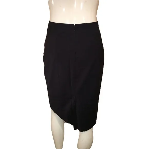 Ann Taylor A Line Skirt Size 2 (SKU 000154)