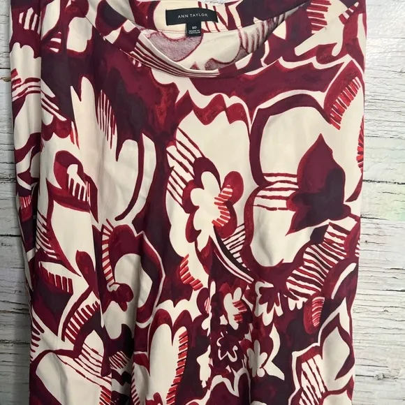 Ann Taylor skirt cream pink a-line size 10 floral