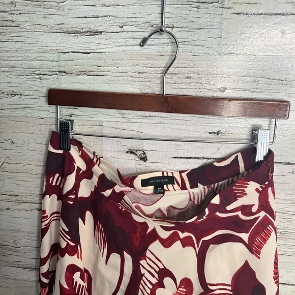 Ann Taylor skirt cream pink a-line size 10 floral
