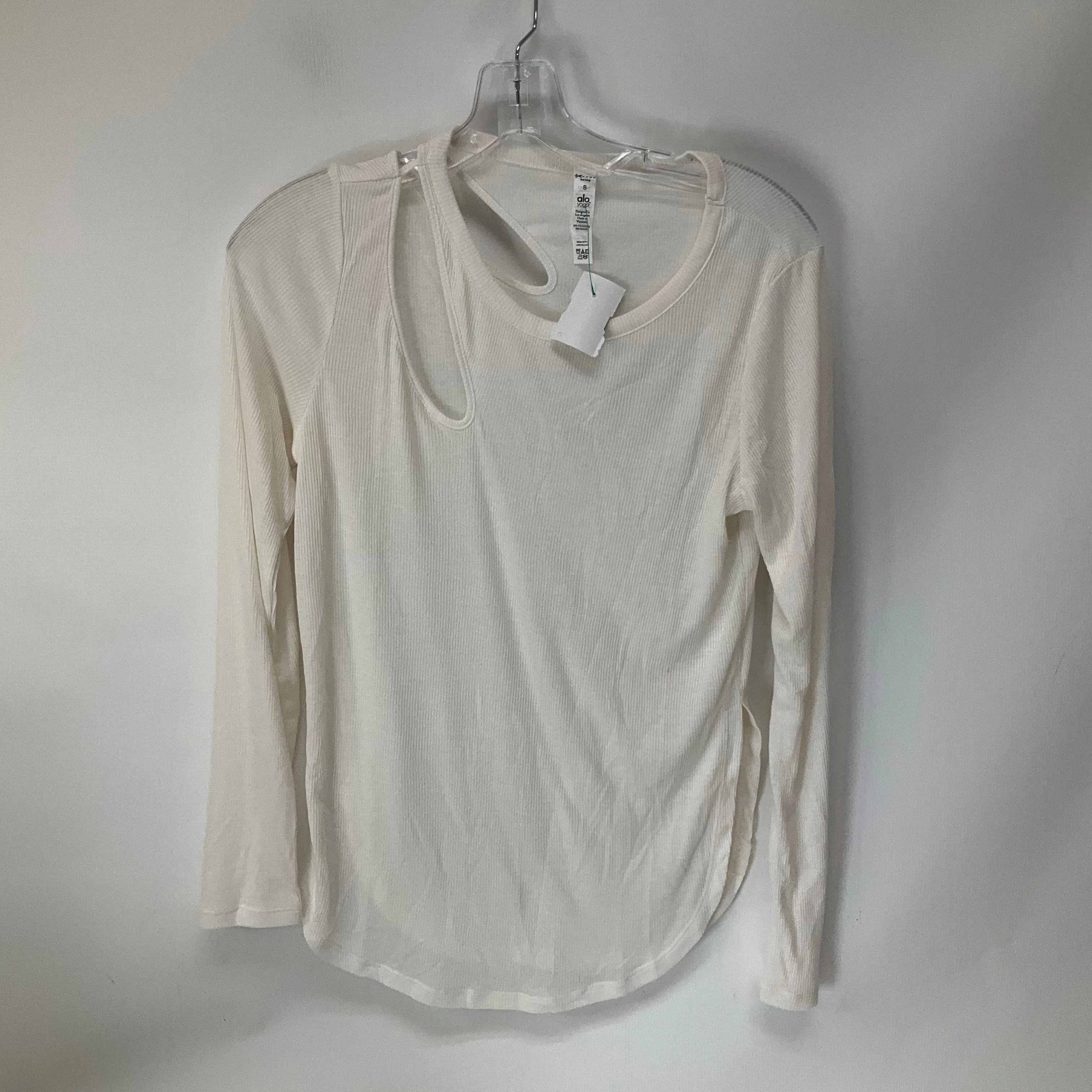 Athletic Top Long Sleeve Crewneck By Alo In Cream, Size: S