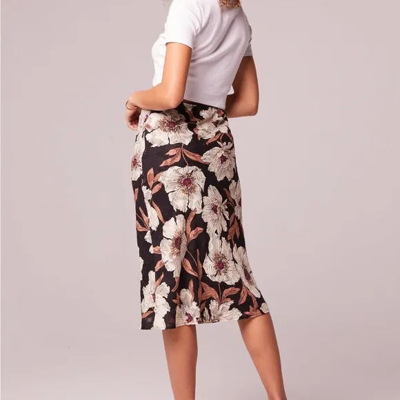 Band of the free RHO BLACK FLORAL SLIP SKIRT
