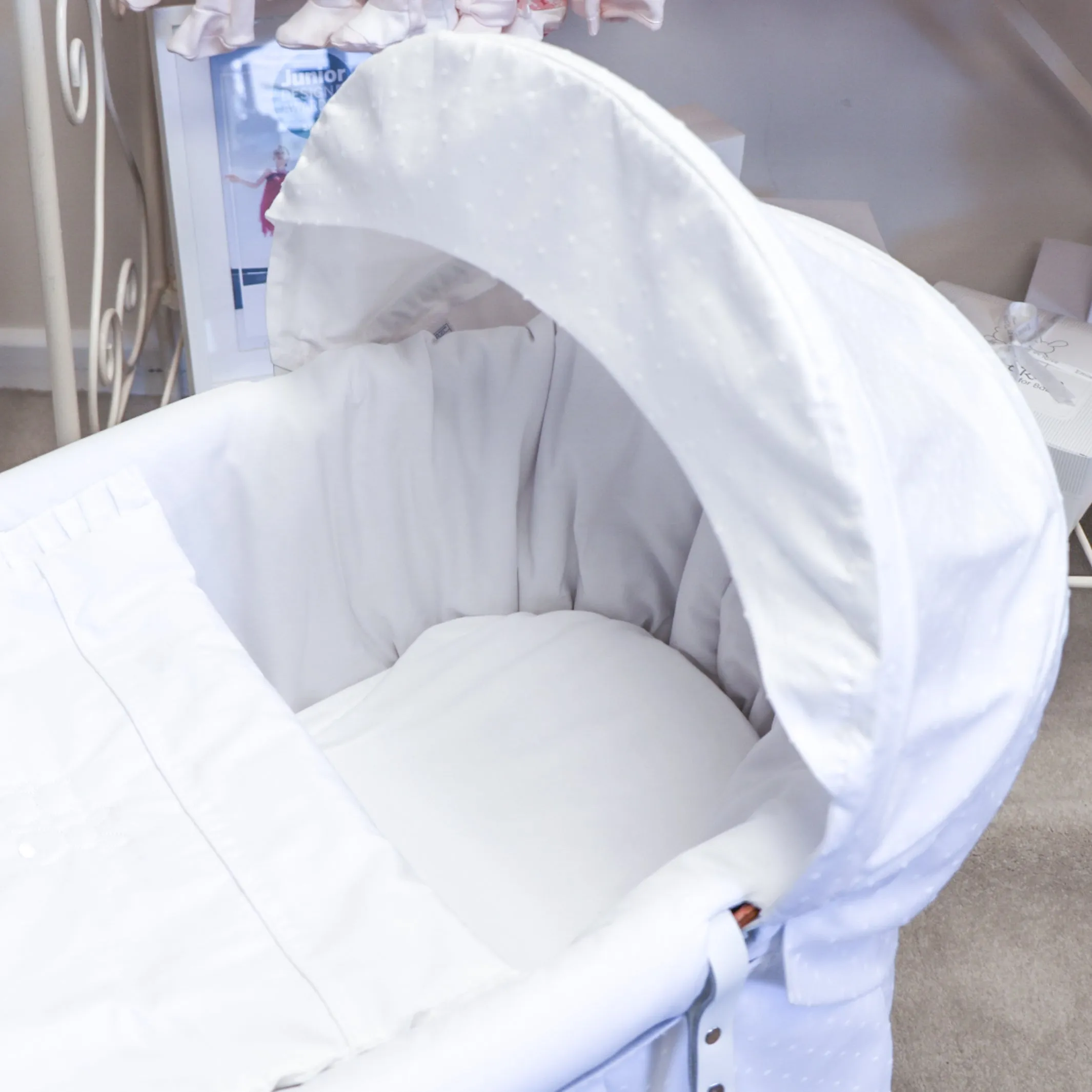 Beautiful Moses Basket with Box Pleats & Mattress