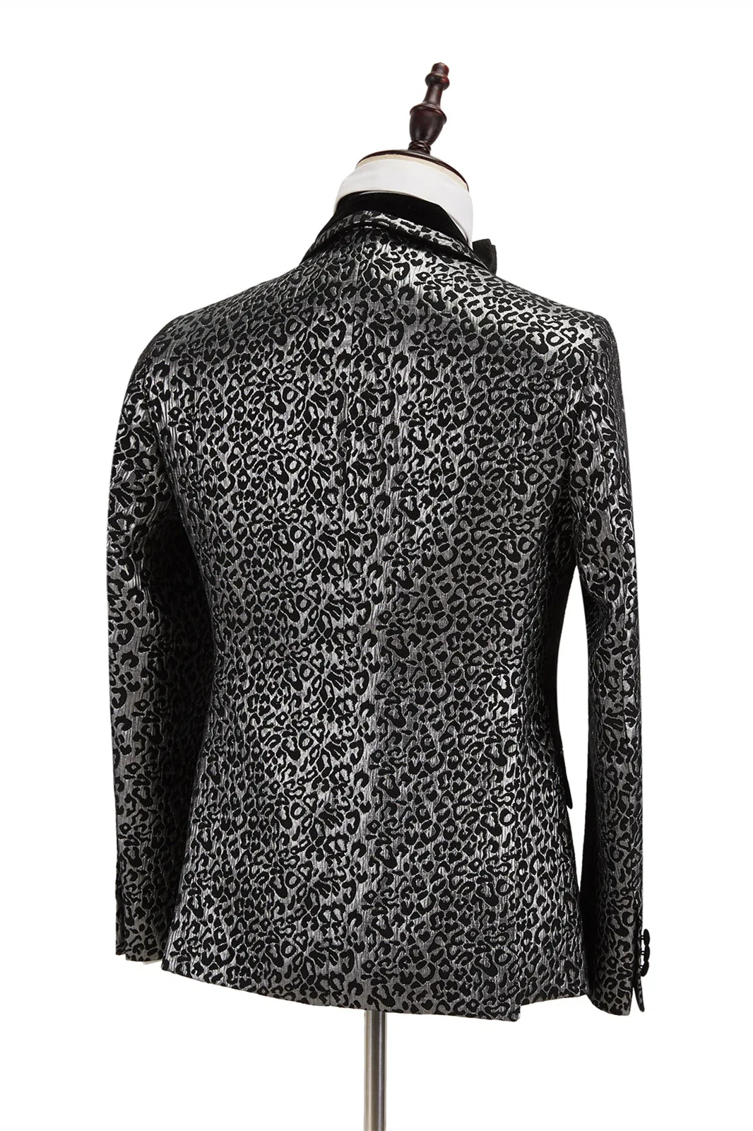 Black Classy Silver Leopard Jacquard Men's Suit Shawl Lapel Double Breasted Wedding Suit for Formal