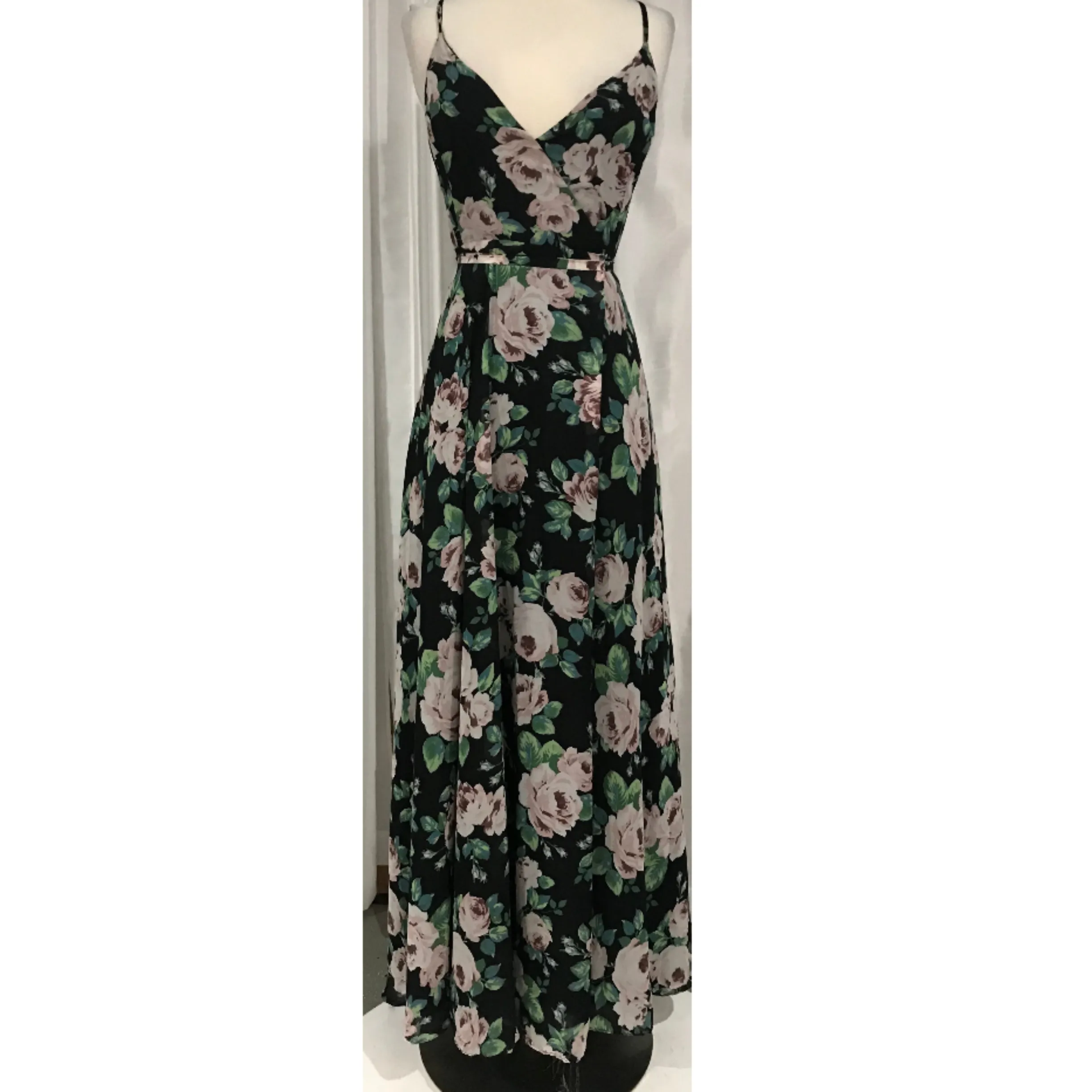BOUTIQUE Long Floral Maxi Wrap Dress Size M