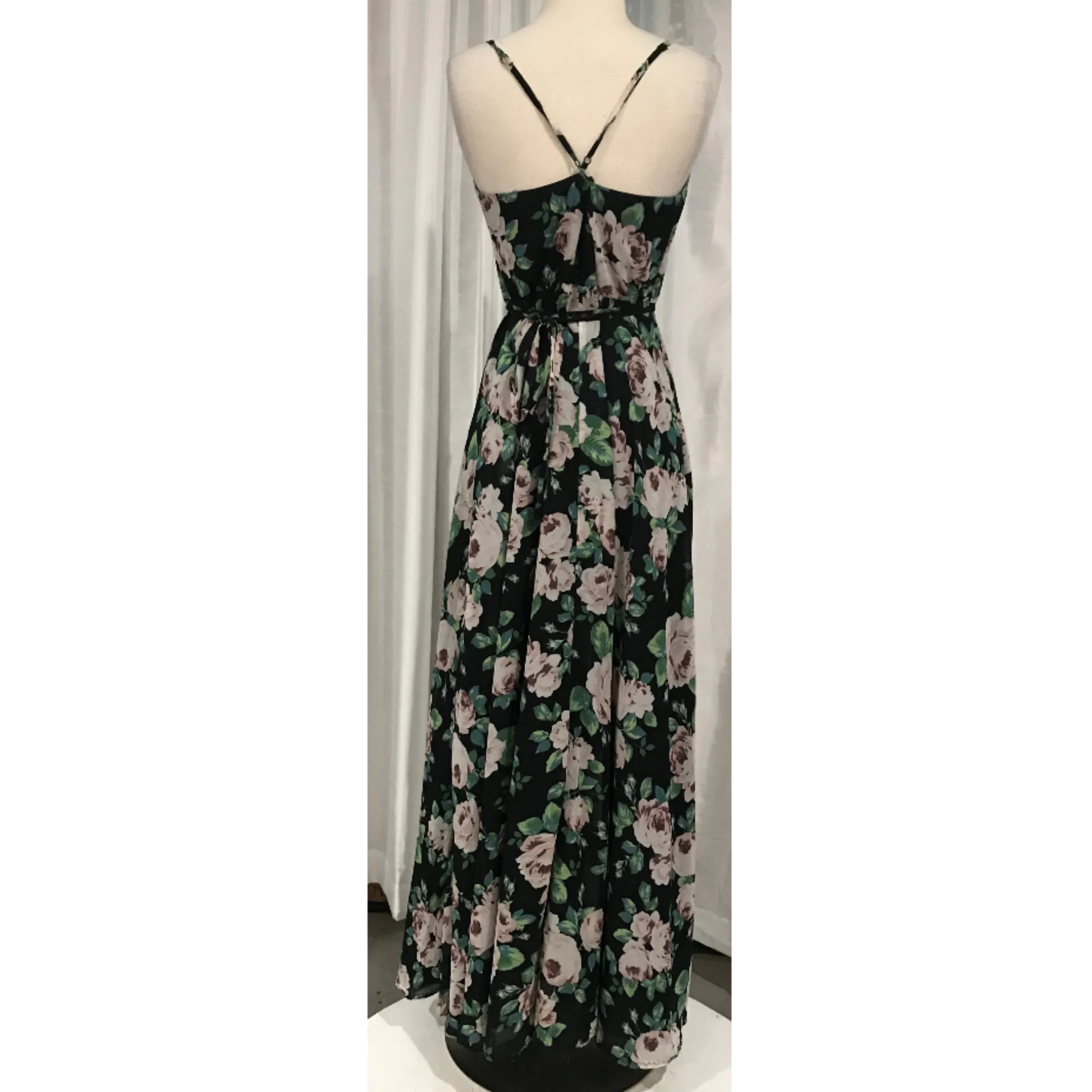 BOUTIQUE Long Floral Maxi Wrap Dress Size M