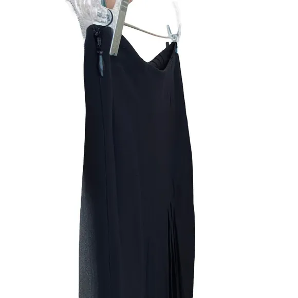 Carlisle Classic Black Front Pleated Fit &amp; Flare Style Lined Skirt Size 10