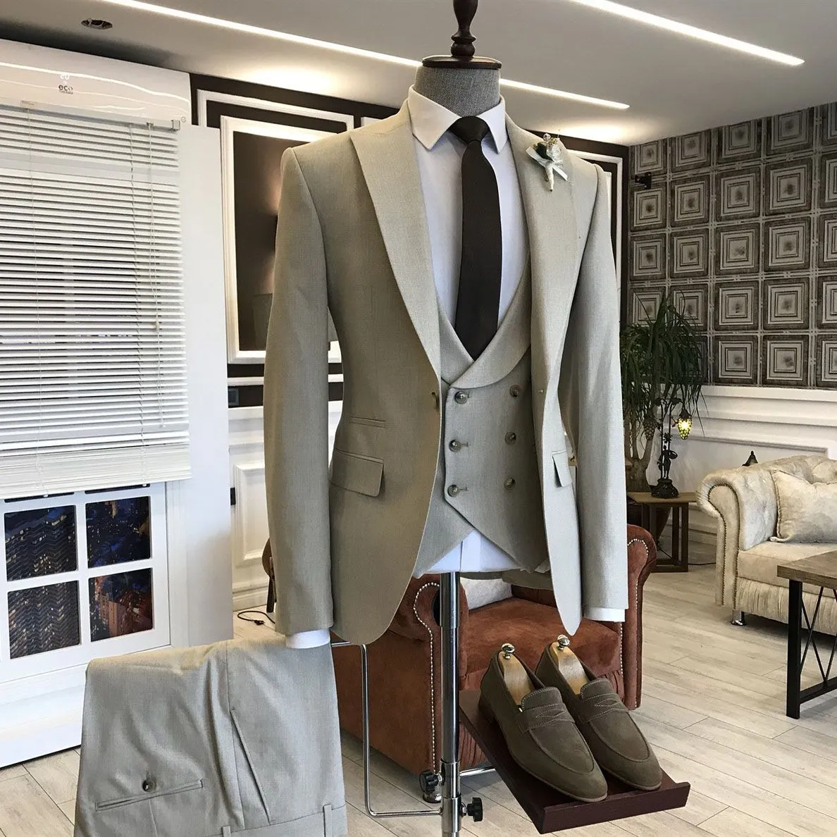 Classic Light Brown 3-Pieces Double Breasted Waistcoat Formal Menswear