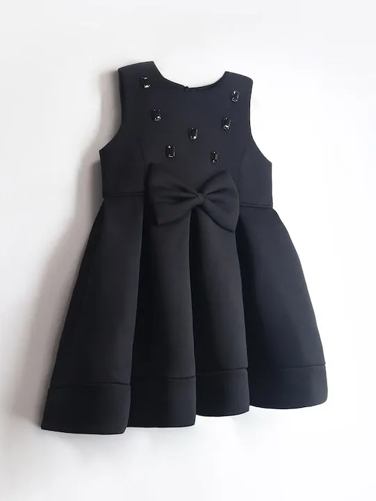 Classy Black Fit & Flare Sleeveless Moon Dress For Girls