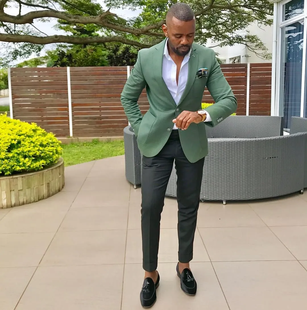 Classy Green Fashion Slim Fit Notched Lapel Formal Mens Suits
