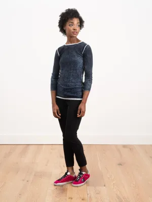 crewneck top