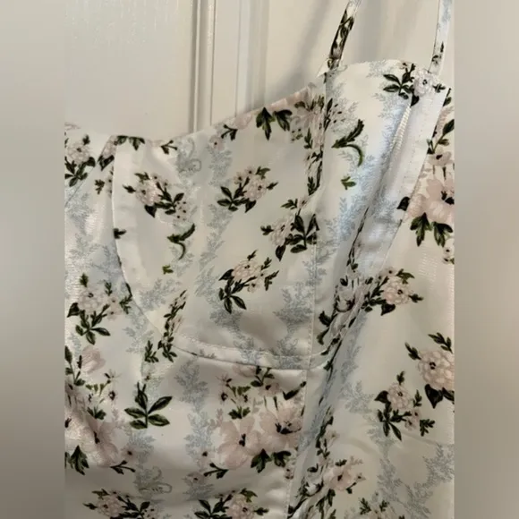 DANIELLE BERNSTEIN 14 White Floral Mini Dress WEWOREWHAT