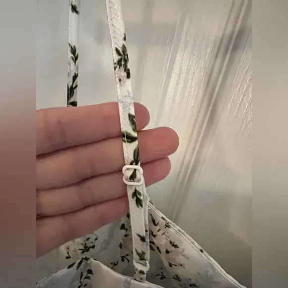 DANIELLE BERNSTEIN 14 White Floral Mini Dress WEWOREWHAT