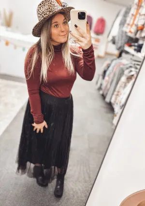 Diana Mesh Pleated Skirt | Black