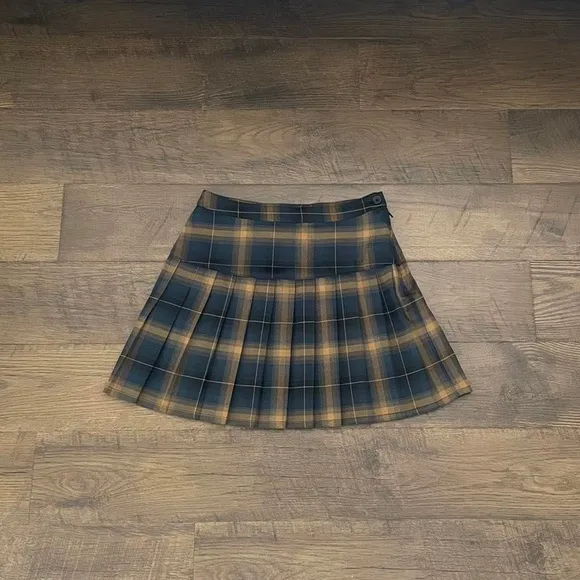 Dickies Pleated Mini Skirt