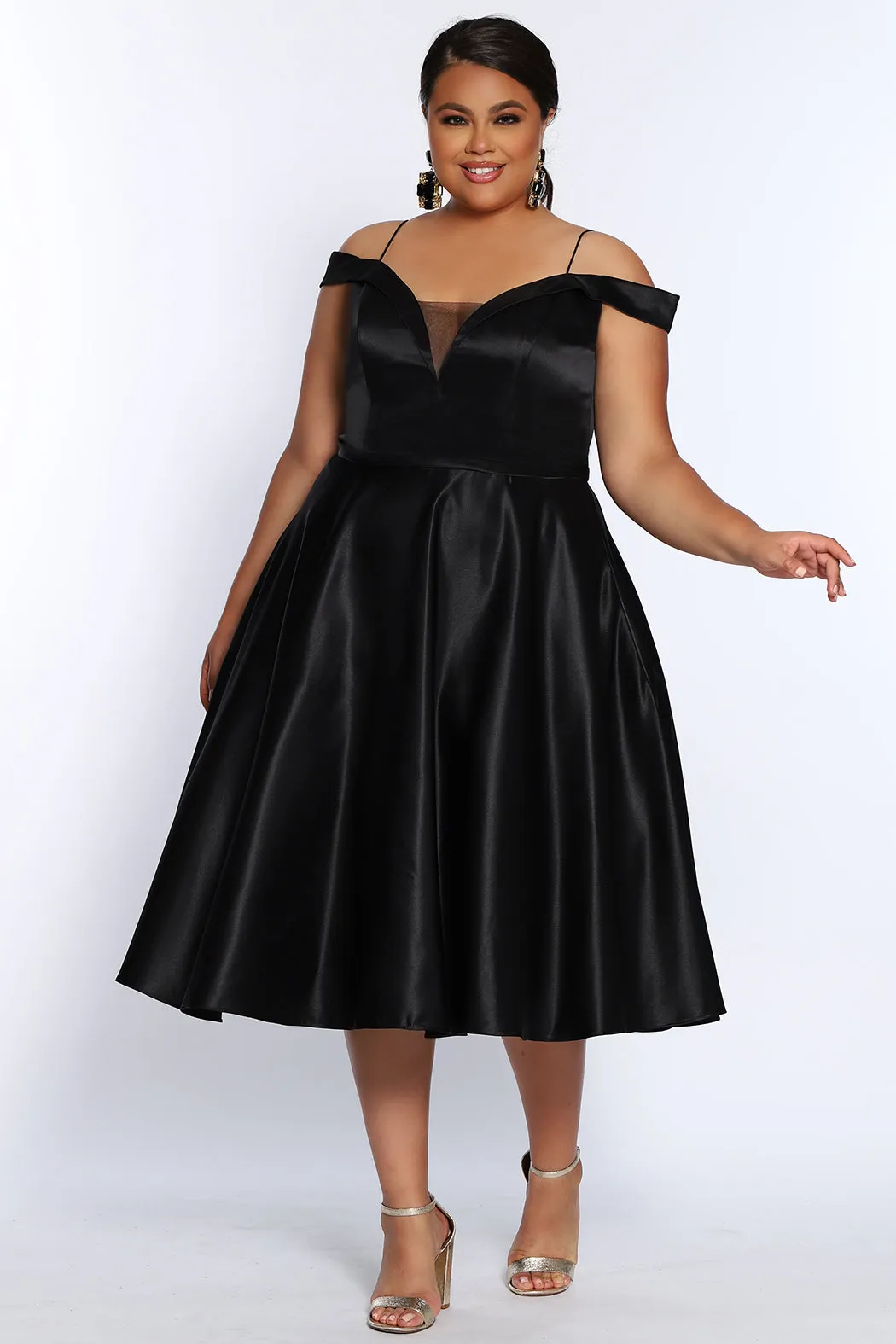 Discontinued Simply Divine Party Dress <br> CE2011