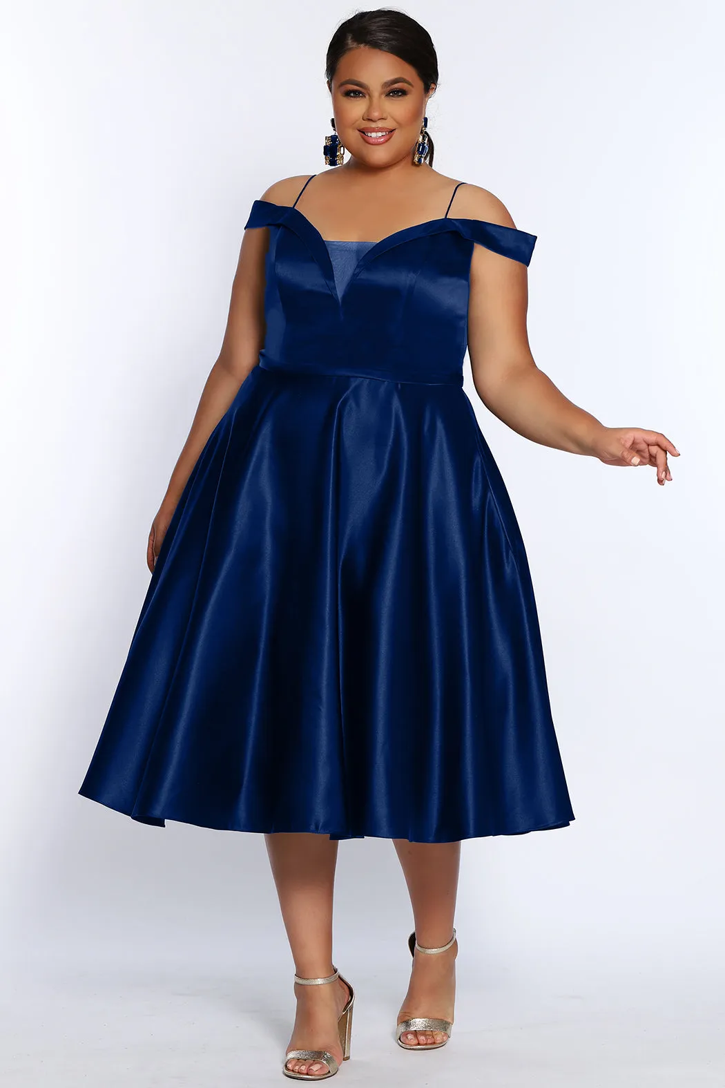 Discontinued Simply Divine Party Dress <br> CE2011