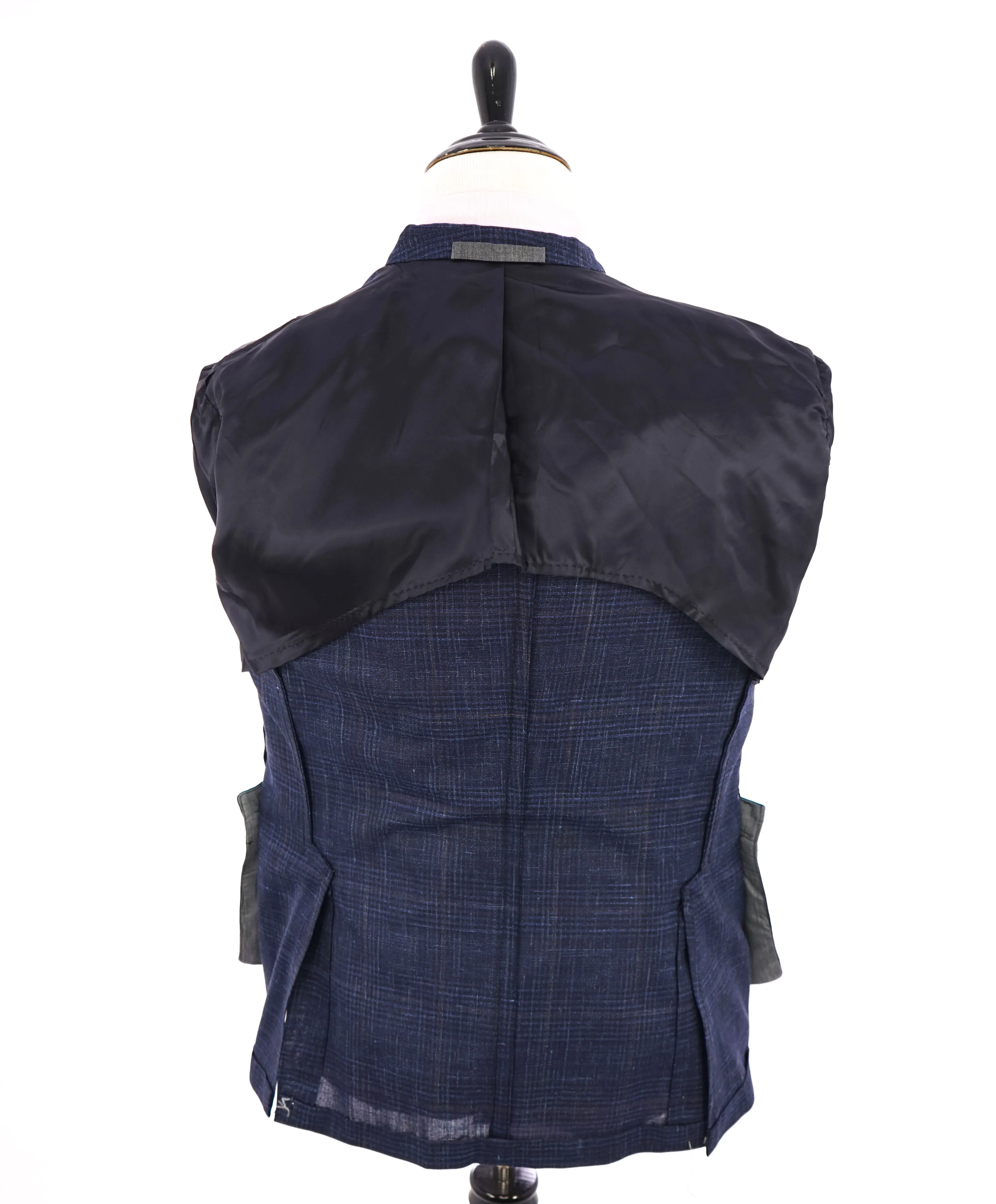 ELEVENTY -  "PLATINUM" Hand Made Double Breasted Blue SILK/LINEN Suit - 44R