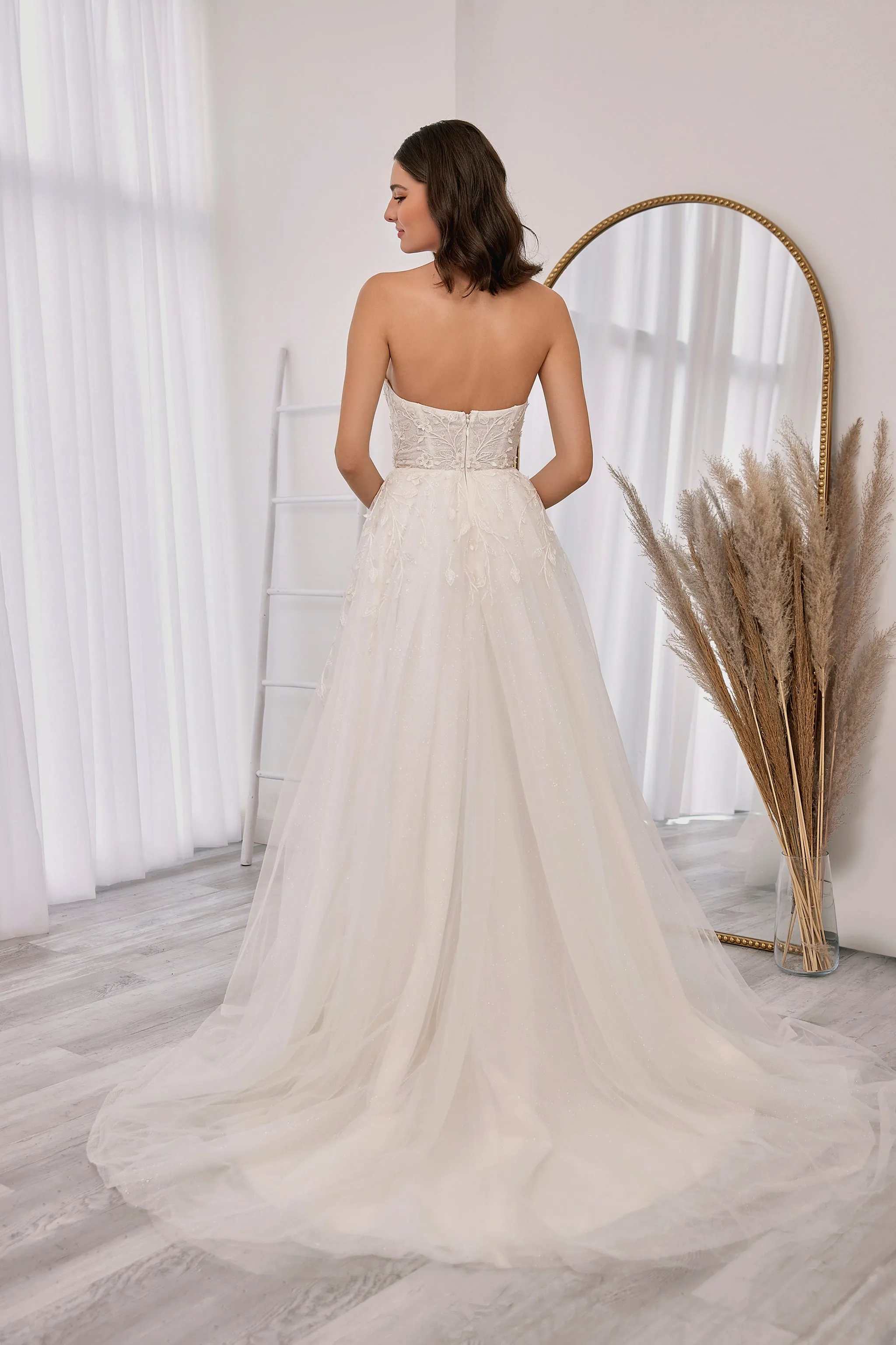 ES1025 - Mira (wholesale)