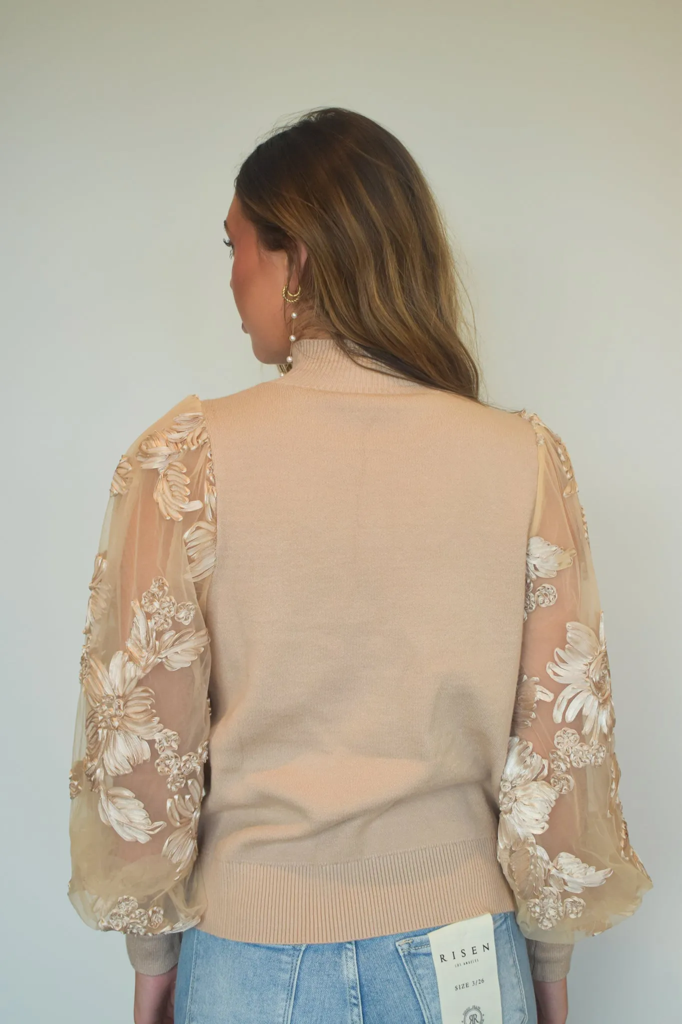 Floral Applique Balloon Shoulder Top