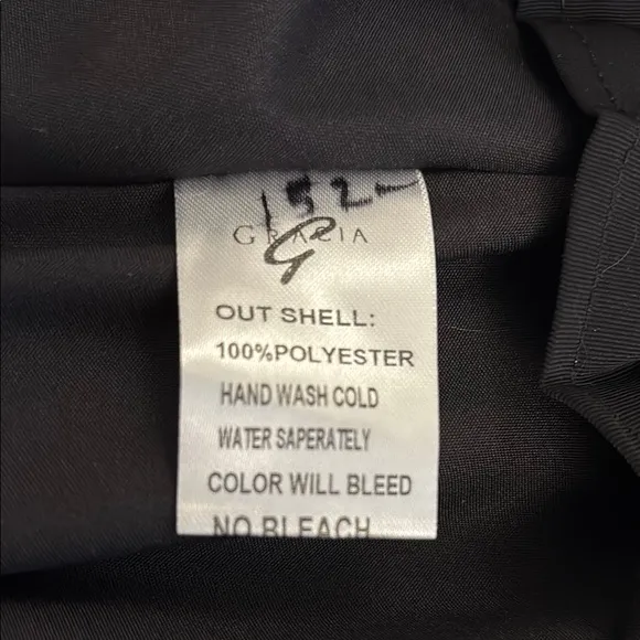 Gracia Long Black Pleated Skirt with Side Buckle – Size M