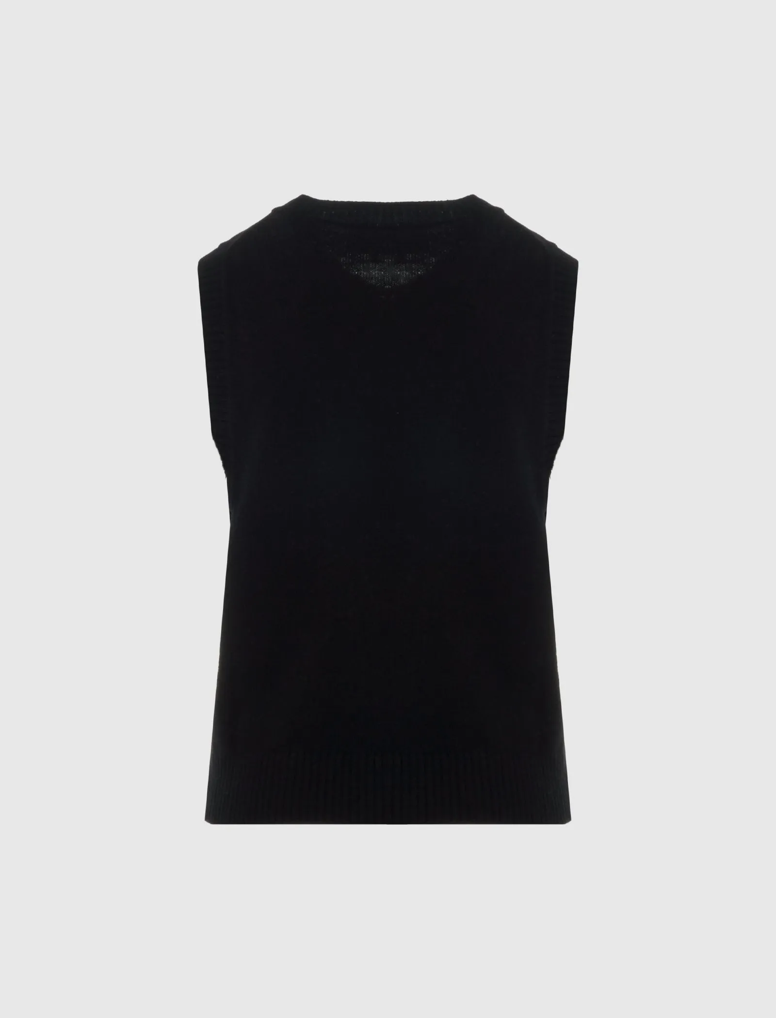 GRAPHIC VEST