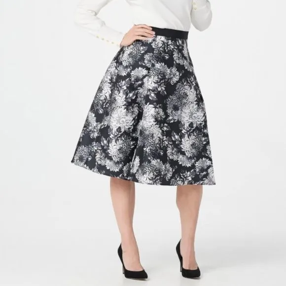 ISAAC MIZRAHI BLACK GRAY FLORAL 50's PLEATED SKIRT
