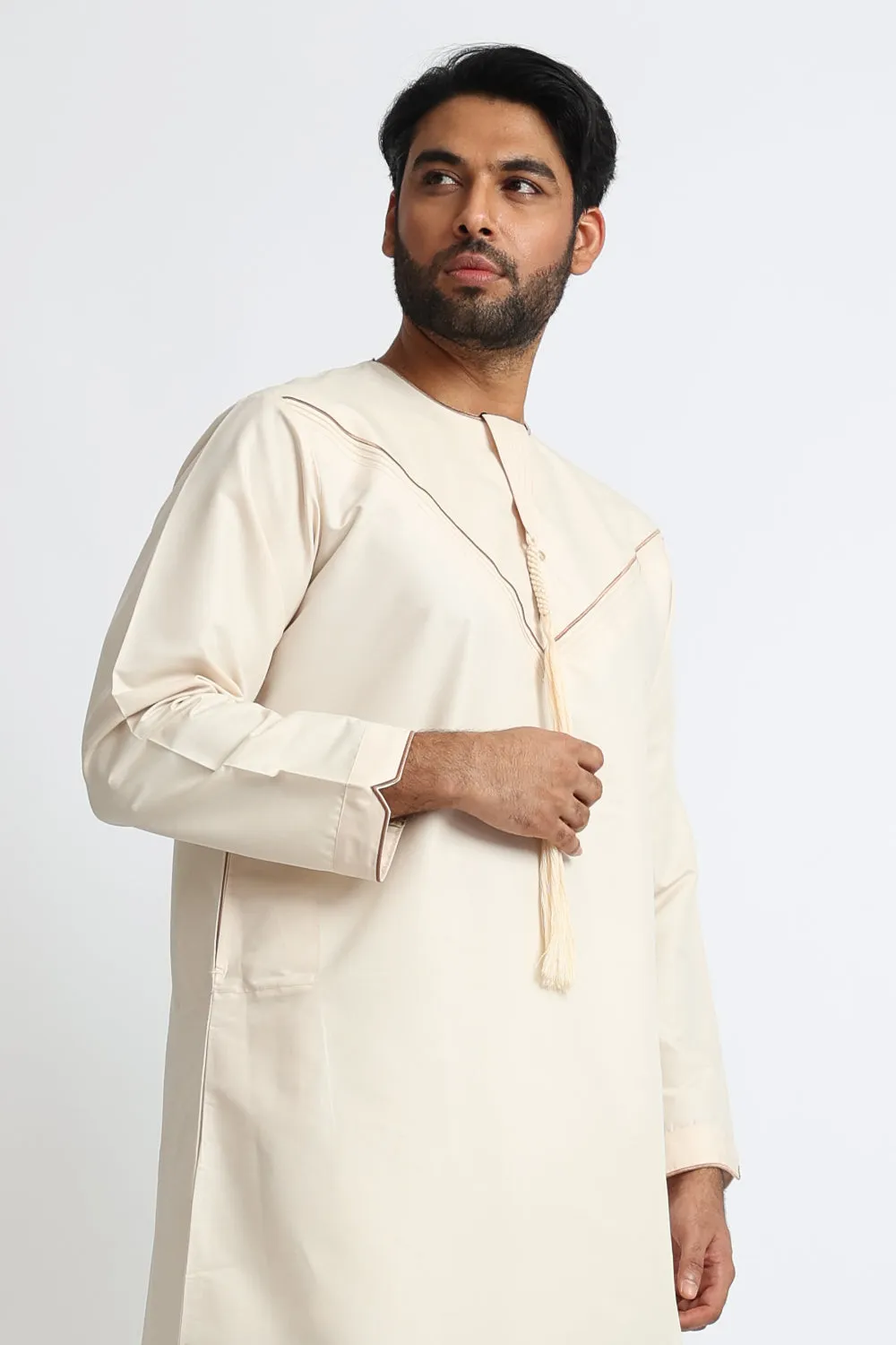 J101 Champagne Pleated Emirati Thobe