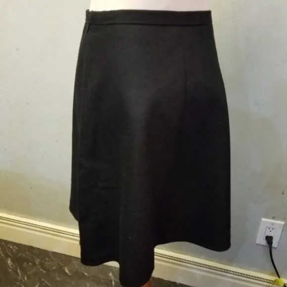 J.Crew 100% Wool A-Line skirt size 6 (214)