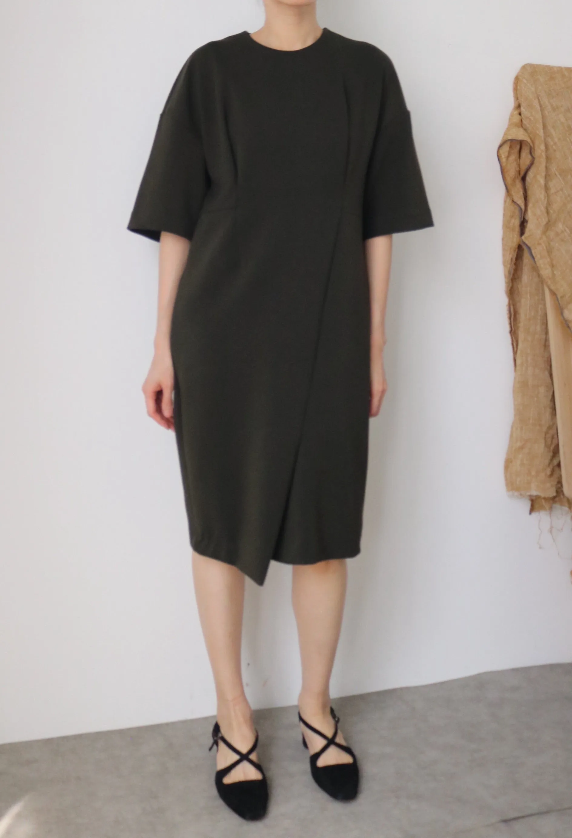 KAMIKO DRESS ｛ONE SIZE ONLY, only olive left ｝