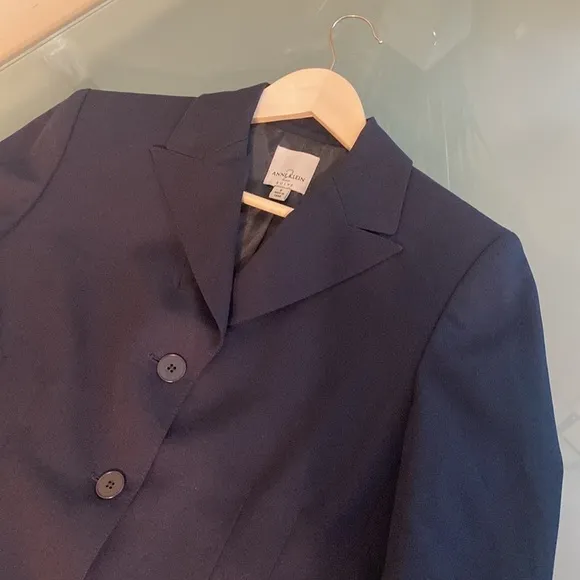 Like NEW Anne Klein Notched Collar Blazer with Stretch Size 8