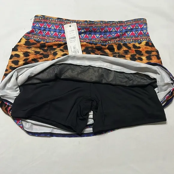 Lucky in Love Leopard Print Scallop A-Line 14 inch Skort Size S NWT