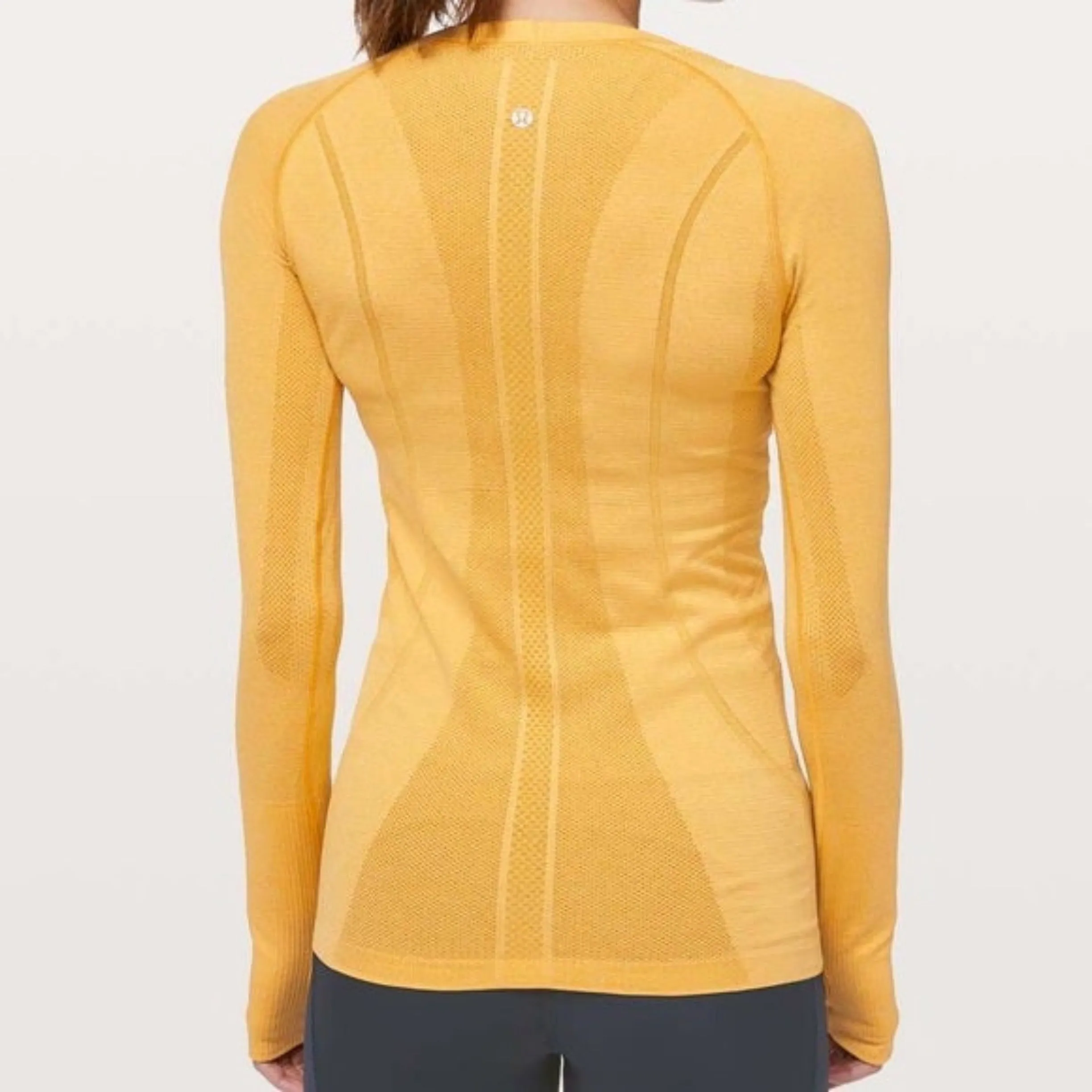 LULULEMON Honey Lemon Swiftly Tech Long Sleeve Crew Shirt Top Size 10