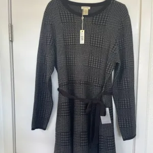 Max Studio Fit and Flare Houndstooth Knit Dress, Long Sleeve, XL, NWT, A909152