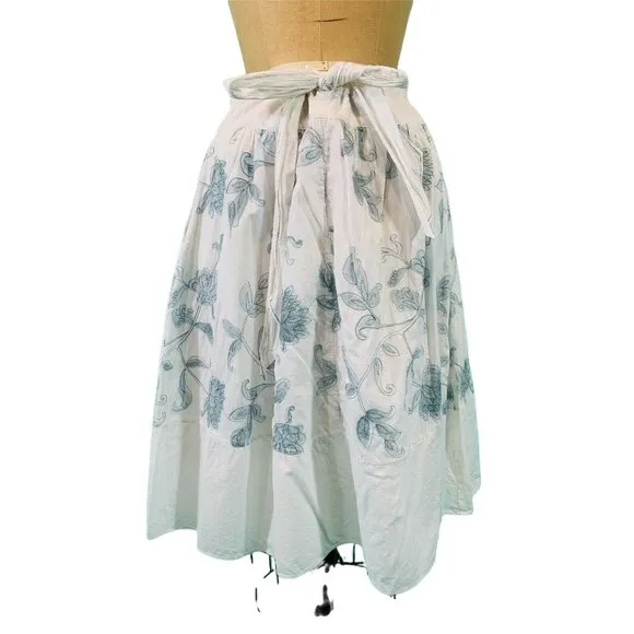 Max Studio Skirt Women's Extra Small Cotton Drawstring White Blue Embroidered