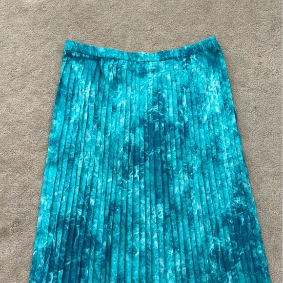 Michael Kors Turquoise Water Print Pleated Skirt Large