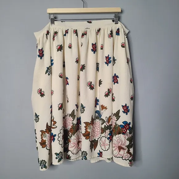Modcloth White Floral A Line Swing Skirt NEW