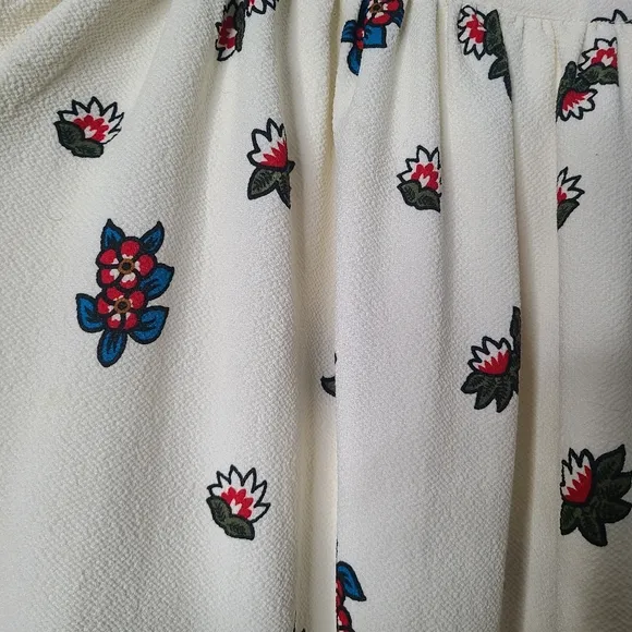 Modcloth White Floral A Line Swing Skirt NEW