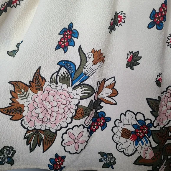 Modcloth White Floral A Line Swing Skirt NEW